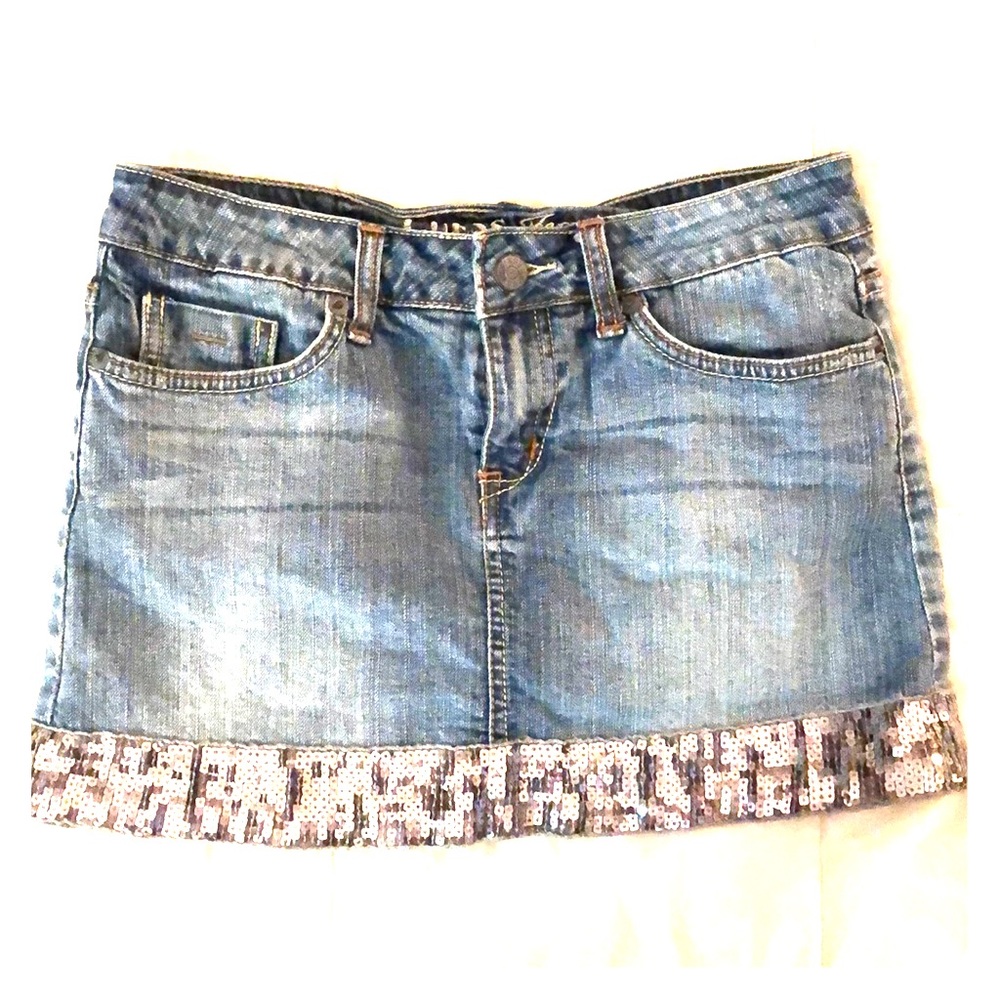 🚨 sold 🚨 Girls Guess Denim & Sequin Mini